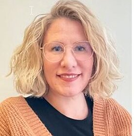 Examinierte Pflegefachkraft, Pflegetrainerin Nina Holz