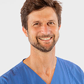 Oberarzt Dr. med. Thomas Becker