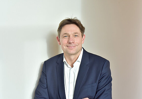 Prof. Dr. Jens Reimer, Chefarzt im Zentrum für Psychosoziale Medizin