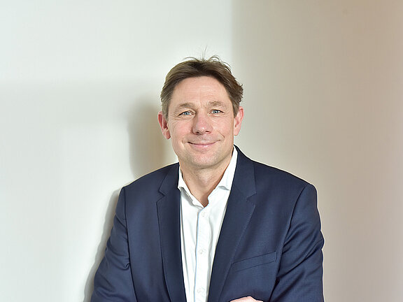 Prof. Dr. Jens Reimer, Chefarzt im Zentrum für Psychosoziale Medizin