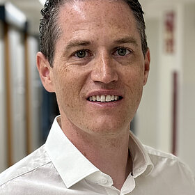 Chefarzt Priv.-Doz. Dr. med. Tim Kl&uuml;ter