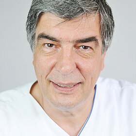 Pain Nurse Boy Peter M&ouml;ller