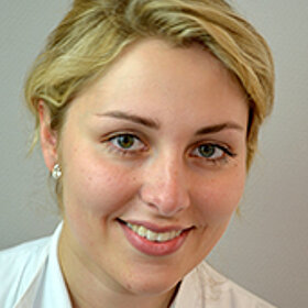 Ober&auml;rztin Dr. med. Nina-Kristin Domnick